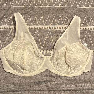 Old navy white lace bra